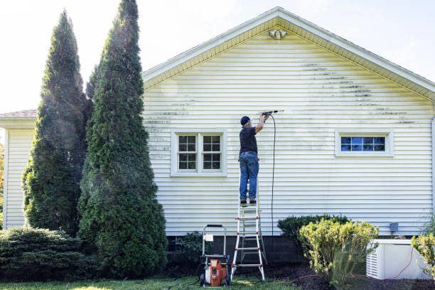 Best Commercial Pressure Washing  in Fort Carson, CO